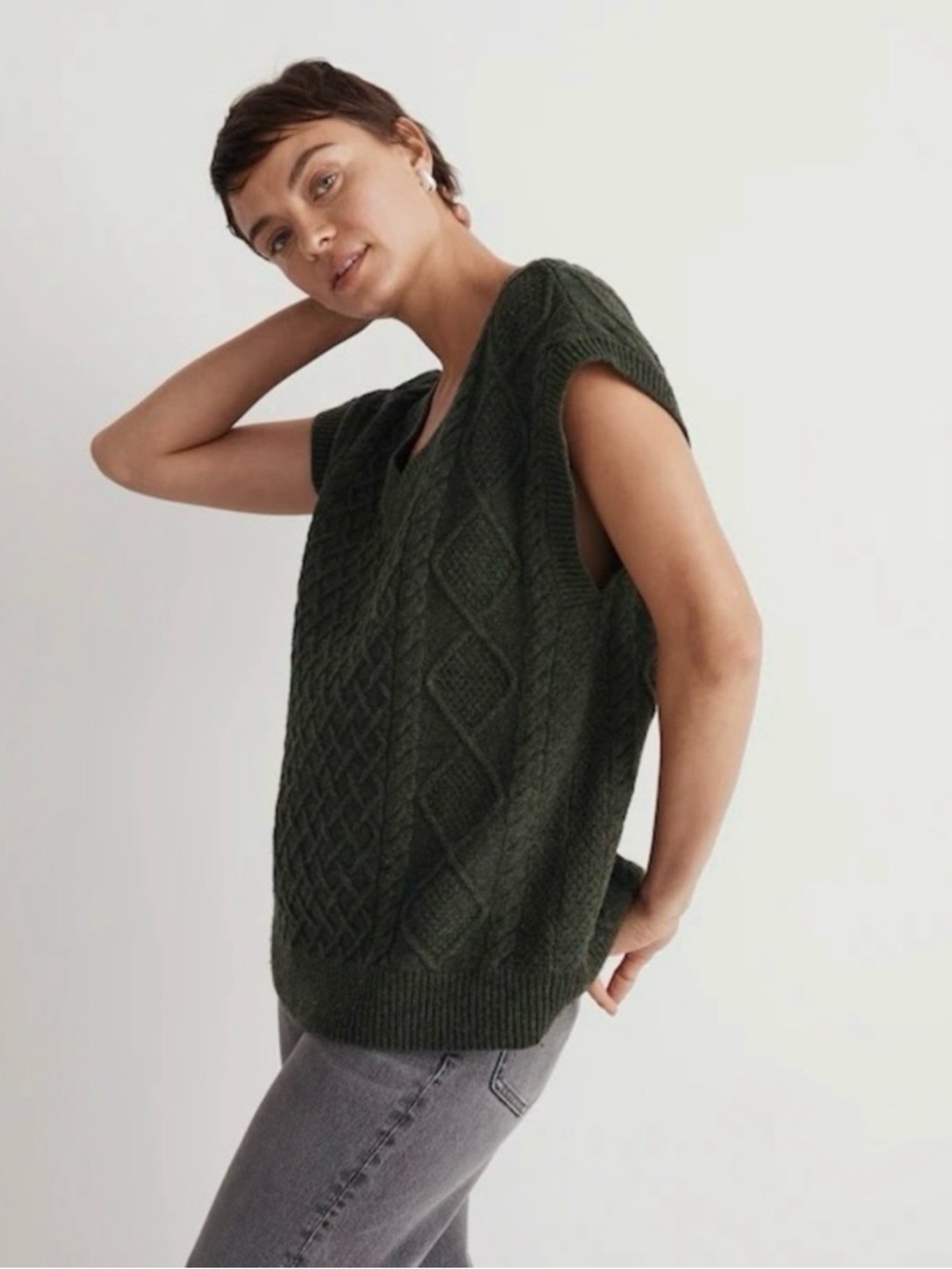 Madewell Cable-Knit Sweater Vest - Picture 3 of 5